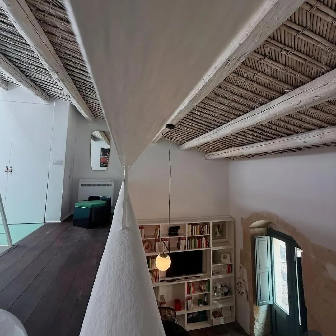 Code24 Villa Noto İtalya